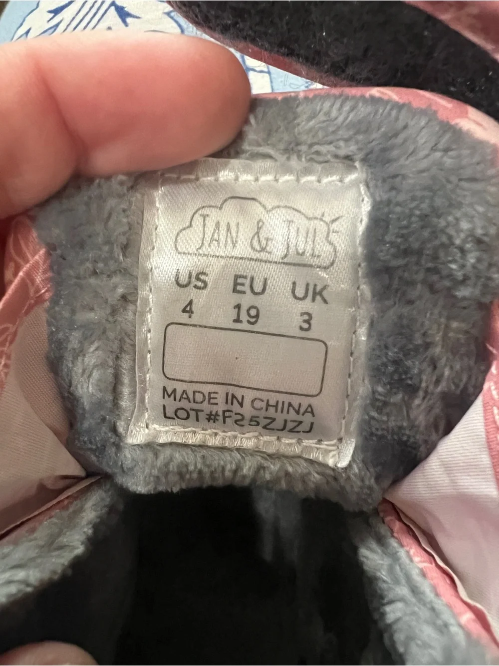 Toddler Pink Floral Snow Boots with Soft Gray Lining Size 4